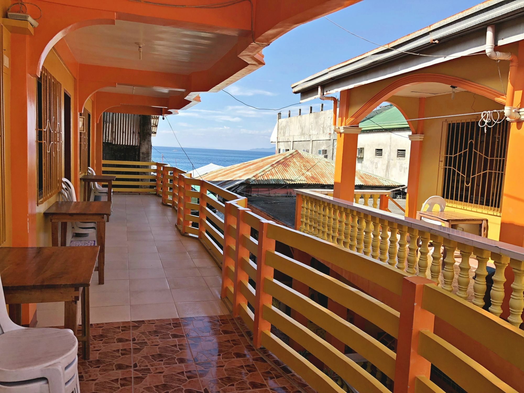 Queen Of Isle Cottages And Restaurant Puerto Galera Zewnętrze zdjęcie